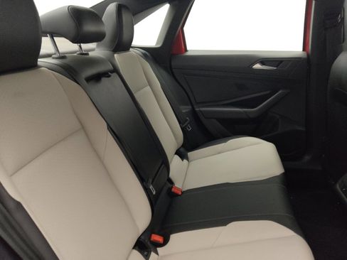Used 2019 Volkswagen Jetta R-Line w/ R-Line Cold Weather Package FWD image 19