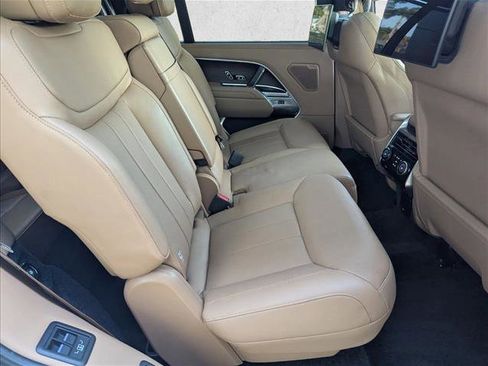 Certified 2023 Land Rover Range Rover Long Wheelbase SE AWD/4WD image 23