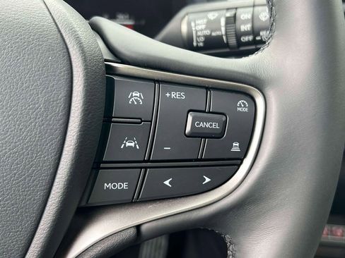 Certified 2025 Lexus UX 300h 300h Premium w/ Accessory Package (Z1) image 22