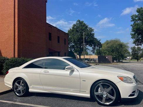 Used 2012 Mercedes-Benz CL 550 4MATIC image 9