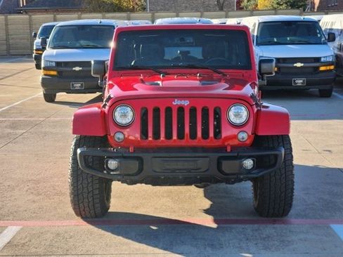 Used 2017 Jeep Wrangler Unlimited Rubicon image 9