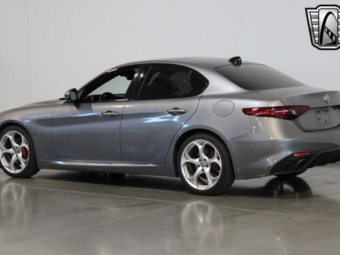 Used 2020 Alfa Romeo Giulia Ti Sport image 20