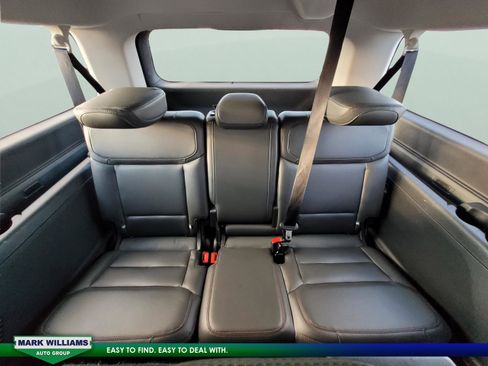 Used 2025 Ford Expedition Max Active image 17