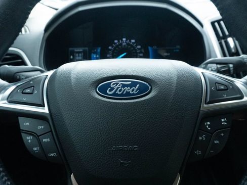 Used 2022 Ford Edge SEL w/ Convenience Package AWD/4WD image 21