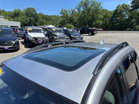 Used 2018 Subaru Forester 2.5i Premium AWD/4WD image 7