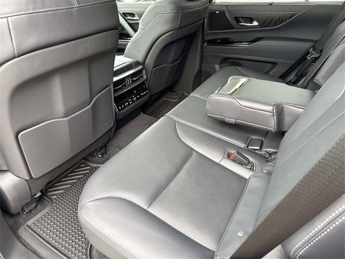 New 2025 Lexus LX 600 4WD w/ Luxury Package image 14