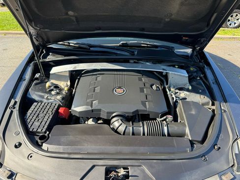Used 2010 Cadillac CTS Luxury RWD image 22