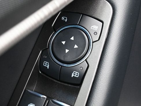 Used 2025 Ford Explorer ST-Line w/ Premium Package image 12