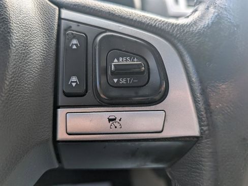 Used 2015 Subaru Outback 2.5i Limited image 22