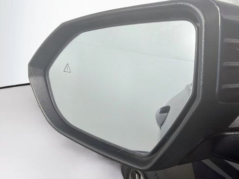 Used 2025 Hyundai Kona SEL FWD image 16
