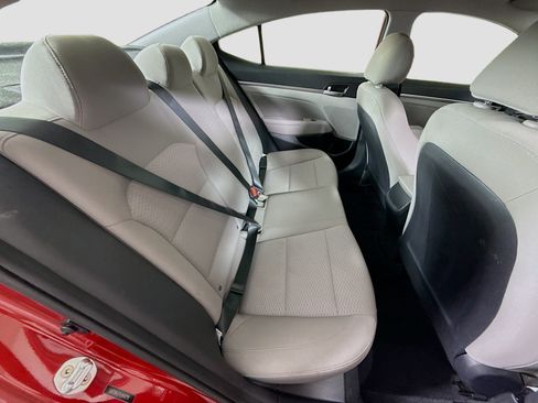Used 2020 Hyundai Elantra SEL FWD image 26
