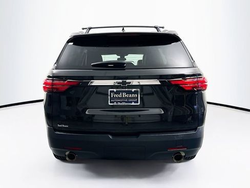 Used 2023 Chevrolet Traverse LT AWD/4WD image 9