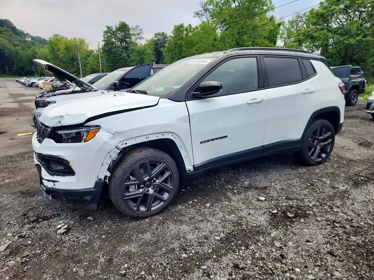Used 2026 Jeep Compass Limited AWD/4WD image 3