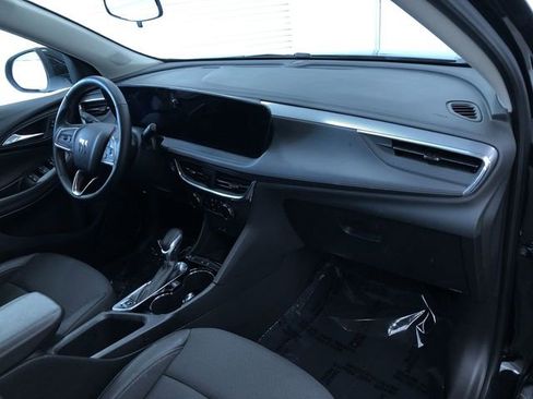 Used 2025 Buick Encore GX Preferred image 24