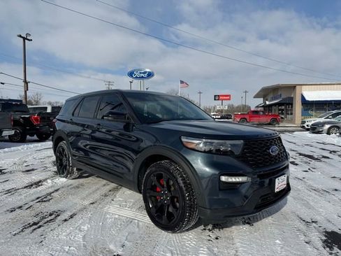 Used 2022 Ford Explorer ST w/ Equipment Group 401A image 7