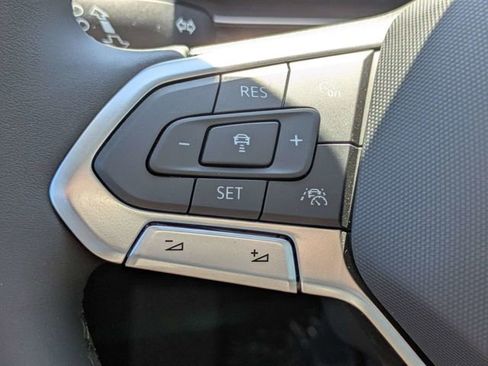 New 2026 Volkswagen Jetta SE FWD image 26