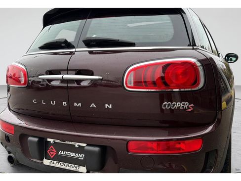 Used 2018 MINI Cooper Clubman S image 13