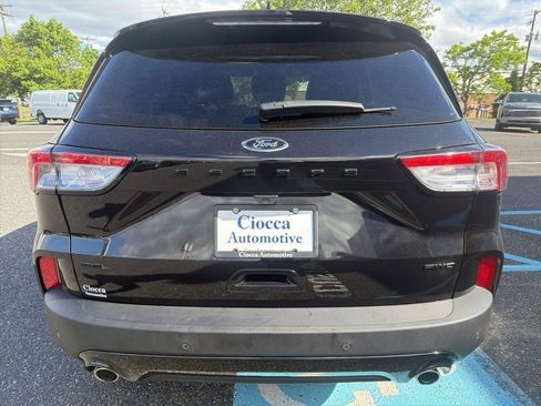 Used 2022 Ford Escape SEL w/ SEL Stealth AWD Package image 7