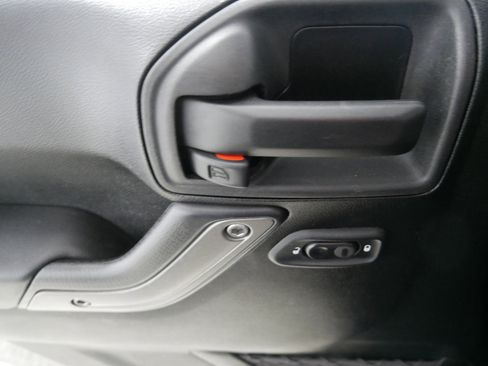 Used 2013 Jeep Wrangler Unlimited Sport image 19