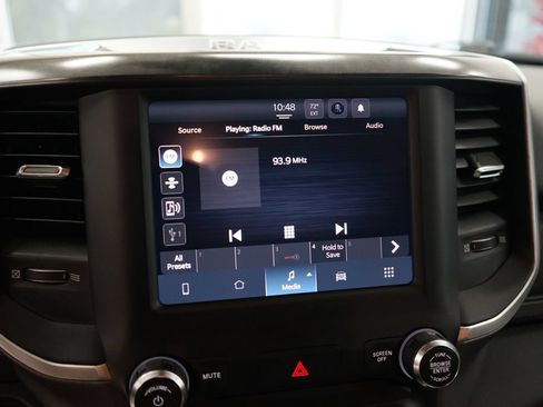 Used 2022 RAM 1500 Big Horn AWD/4WD image 34