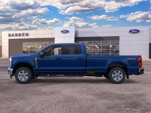 New 2026 Ford F250 XLT w/ XLT Premium Package AWD/4WD image 3