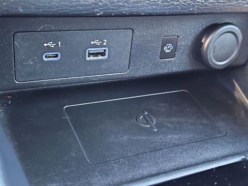 Used 2024 Mitsubishi Outlander SE image 33