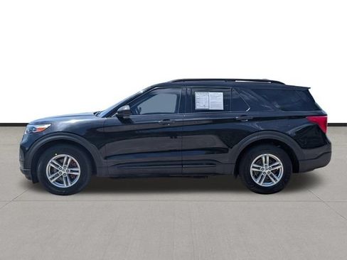 Used 2022 Ford Explorer XLT RWD image 8