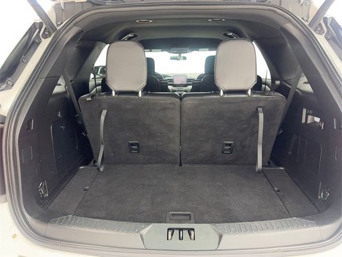 Used 2020 Ford Explorer XLT w/ Equipment Group 202A image 84