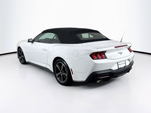 Used 2025 Ford Mustang Premium RWD image 12