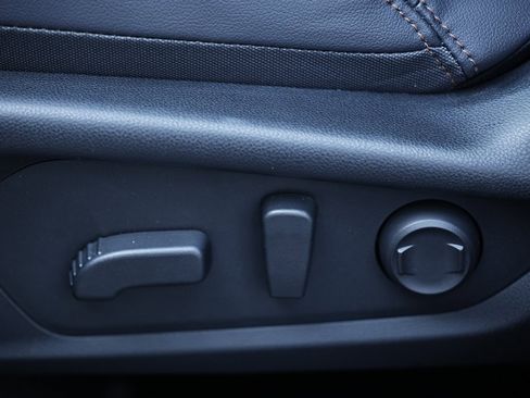 Used 2025 Subaru Forester Touring image 23