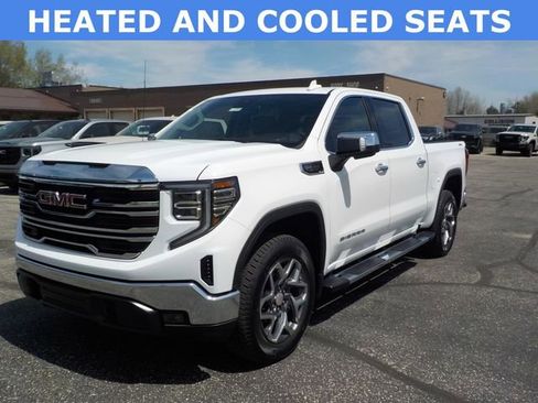 New 2026 GMC Sierra 1500 SLT w/ SLT Premium Package AWD/4WD image 9