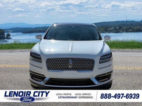 Used 2020 Lincoln Nautilus Black Label w/ Cargo Utility Package AWD/4WD image 8