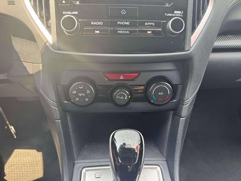 Used 2019 Subaru Crosstrek 2.0i Premium w/ Eyesight System AWD/4WD image 32