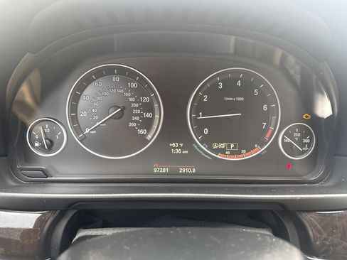 Used 2014 BMW 528i Sedan image 9