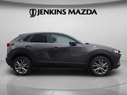 Used 2020 MAZDA CX-30 FWD w/ Preferred Package image 2