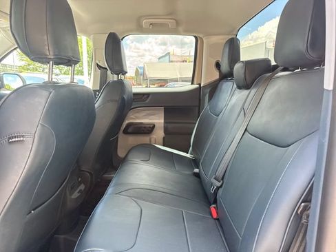 Used 2025 Ford Maverick XLT w/ XLT Luxury Package FWD image 11