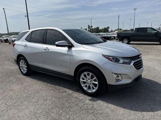 Used 2019 Chevrolet Equinox LT image 1