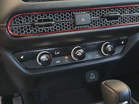 Certified 2024 Honda HR-V Sport image 25