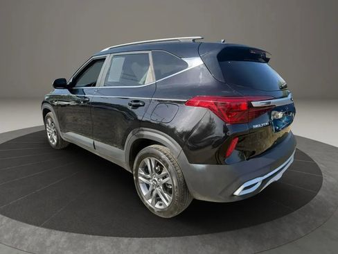 Used 2021 Kia Seltos S FWD image 7