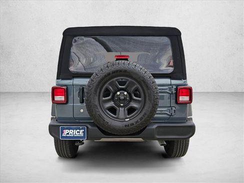 Used 2024 Jeep Wrangler Sport AWD/4WD image 6