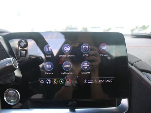Used 2023 Chevrolet Corvette Stingray Premium Cpe w/ Z51 Performance Package RWD image 37