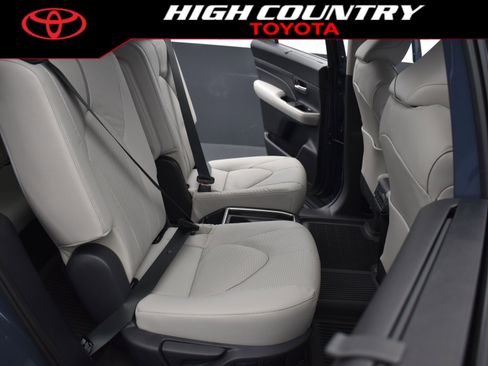 New 2026 Toyota Grand Highlander Platinum image 26
