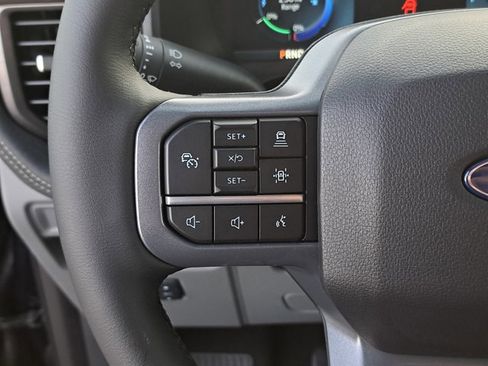 New 2025 Ford F150 Lightning Flash image 25