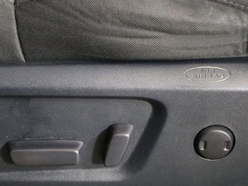 Used 2018 Toyota Tundra SR5 w/ SR5 Upgrade Package image 24