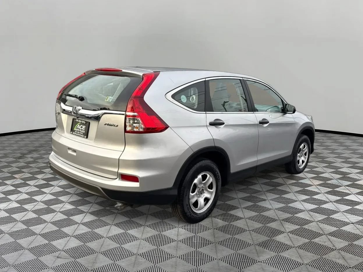 Used 2016 Honda CR-V LX image 5