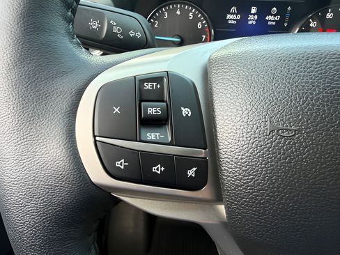 Used 2023 Ford Explorer XLT w/ Equipment Group 202A AWD/4WD image 19