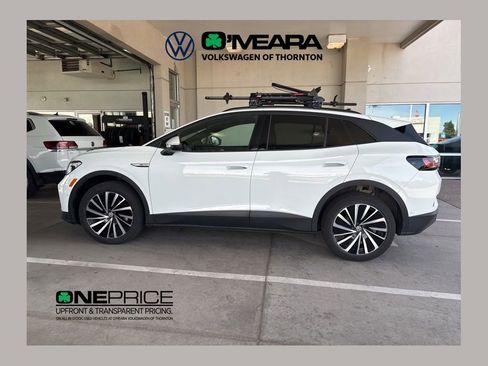Used 2025 Volkswagen ID.4 Pro AWD/4WD image 1