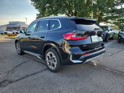 Used 2025 BMW X1 xDrive28i AWD/4WD image 3
