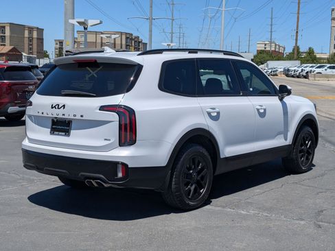 Certified 2025 Kia Telluride AWD image 5