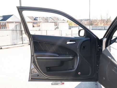 Used 2018 Dodge Charger R/T Scat Pack image 42